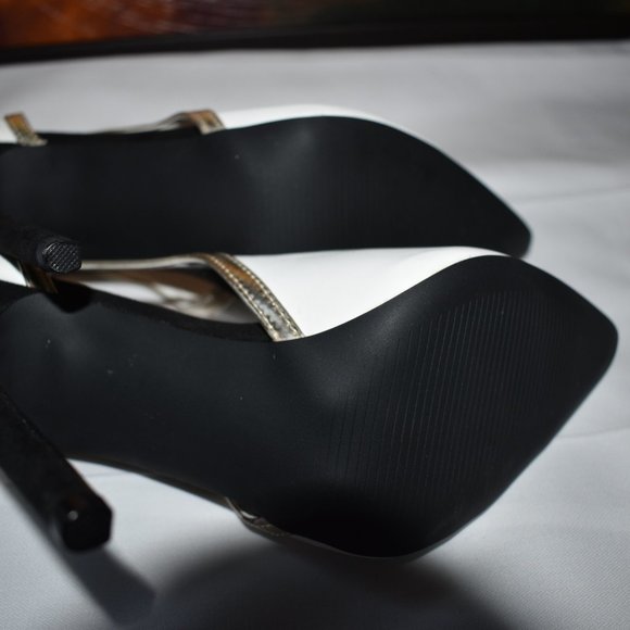 Isabella Color block Cutout Pump - Picture 6 of 8